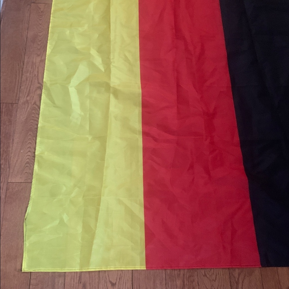 German Flag - Picture 3 of 4
